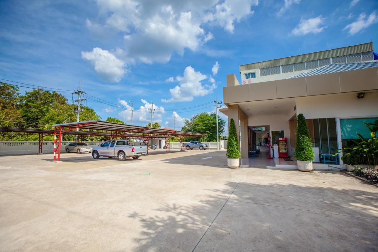 Irabbit Hotel Prachinburi Exteriér fotografie